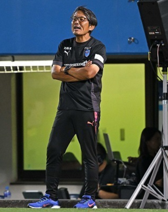开云娱乐-横滨FC主教练：保级是首要目标，对阵浦和将迎来硬仗
